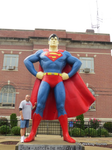 Superman statue 