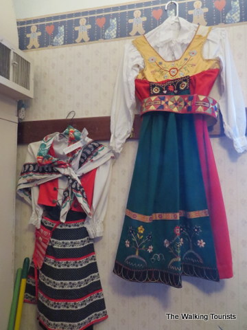 Folk costumes at the Swedish Heritage Center
