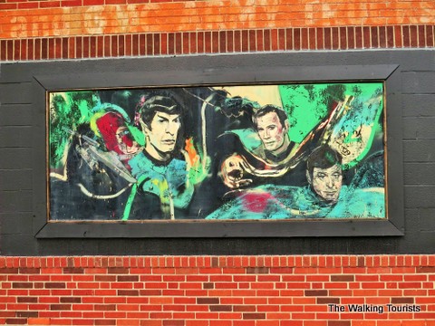 The Star Trek crew in a street art mural in Kansas City