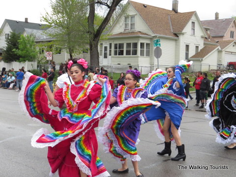 Dazzling costumes on display at Cinco de Mayo parade