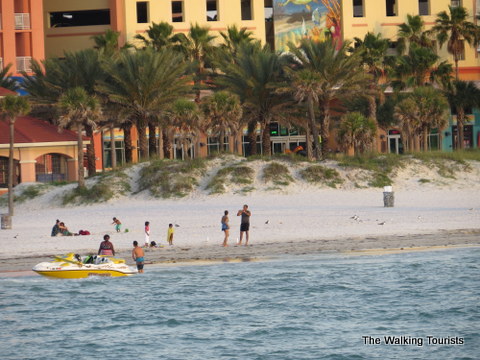Many different activities at Clearwater Beach