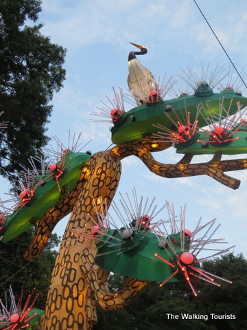 Illuminated cranes at Missouri Botanical Gardens Lantern Festival 