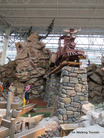 Mini-golf at the Mall of America