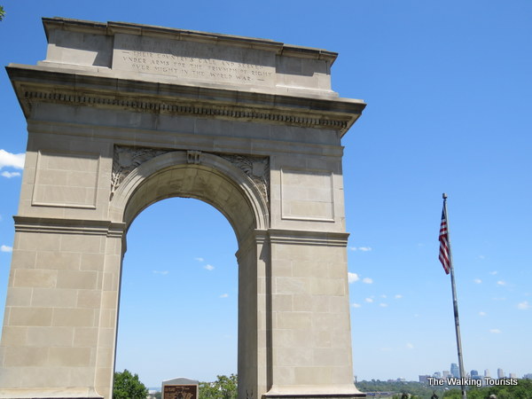 Rosedale Arch Memorial in Kansas City, Kansas 